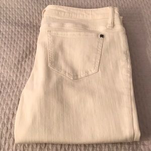 Victoria’s Secret Off White Pencil Leg Jean